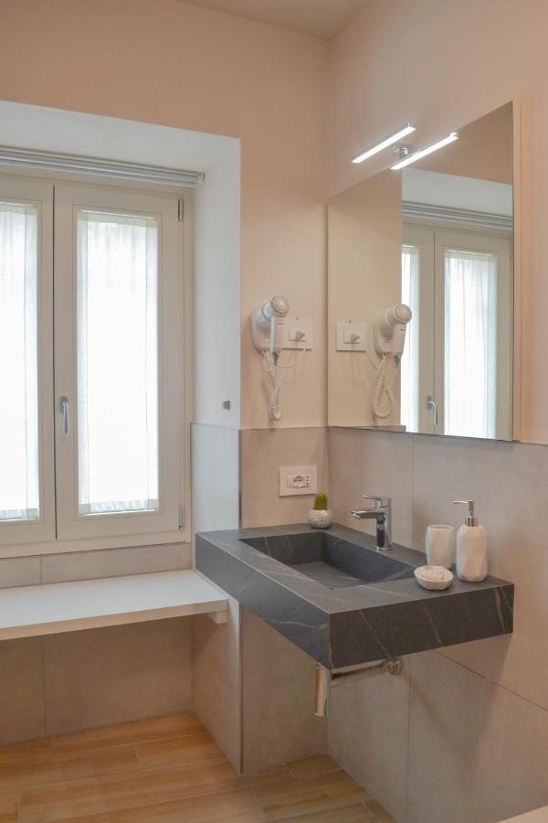 Garda Lake Maison D'Isabella Lonato Eksteriør bilde
